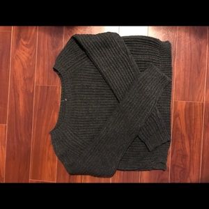 Brandy Melville crop sweater